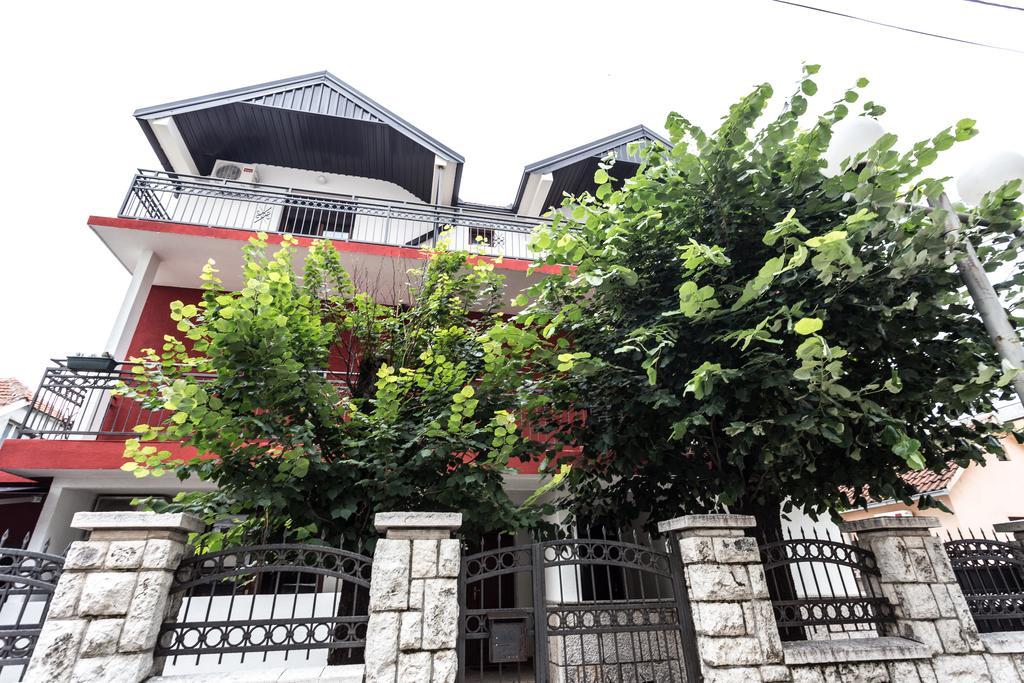 Apartments Erakovic Niksic Exterior foto