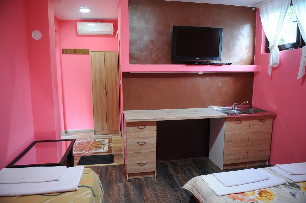 Apartments Erakovic Niksic Exterior foto