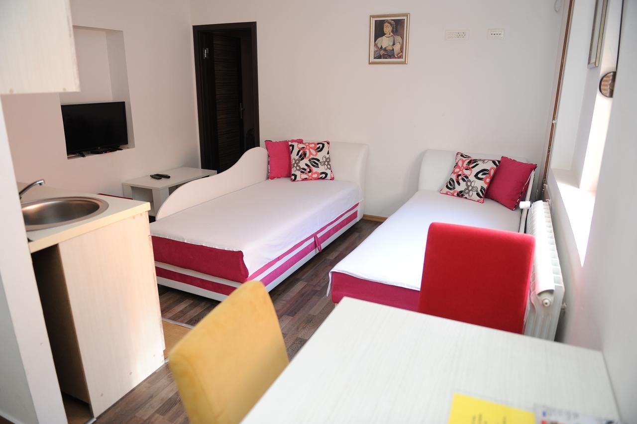 Apartments Erakovic Niksic Exterior foto